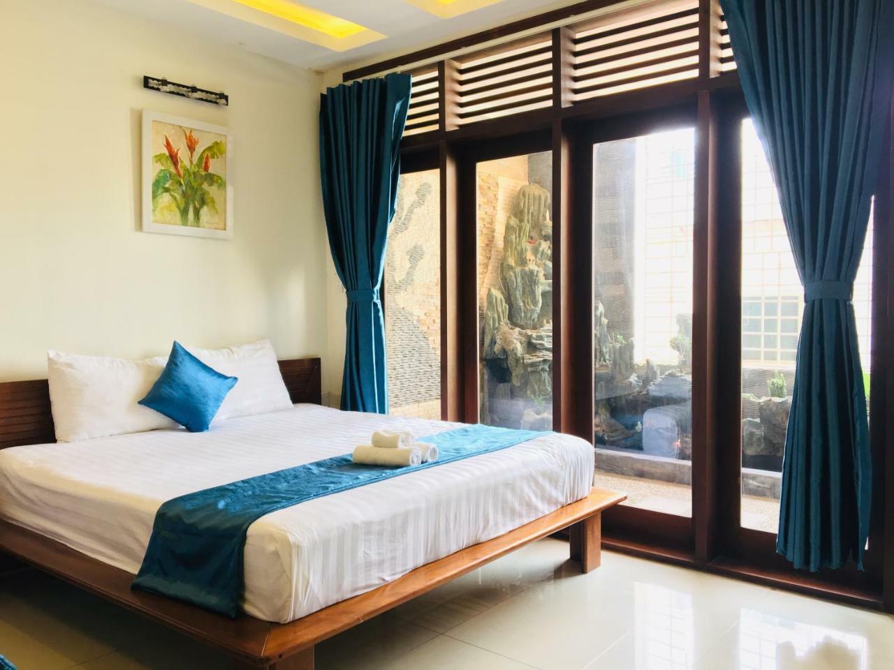 Whale Ocean View Hotel دا نانغ المظهر الخارجي الصورة